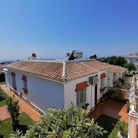 Villahelusia Villa Torrox